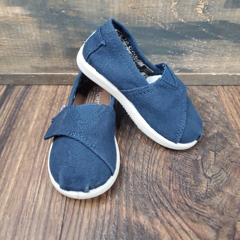 Tiny Toms Chambray Classic Slip On Blue Navy Canvas Shoe Baby Toddler Sz 5
